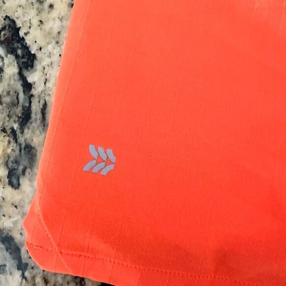 NWT All In Motion Ladies 6” Athletic Shorts Orange Security Back Pocket Size XL - Picture 8 of 8